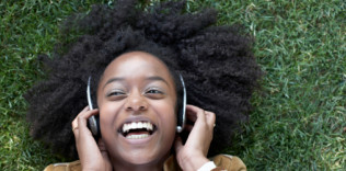 10 Business Podcasts you Should be Listening to